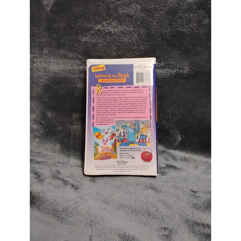 Winnie The Pooh Spookable Pooh‎ Vhs